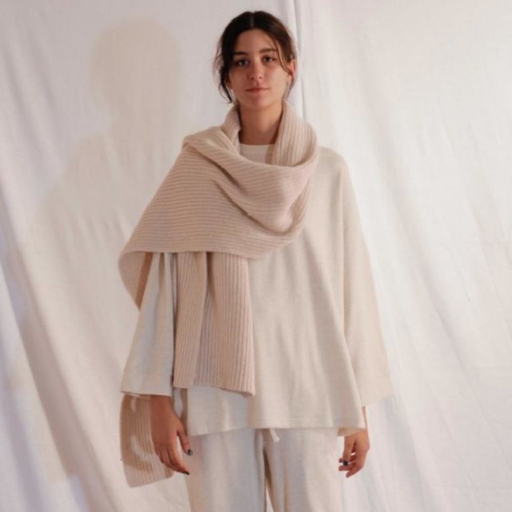 merino scarf in off-white - Can Pep Rey